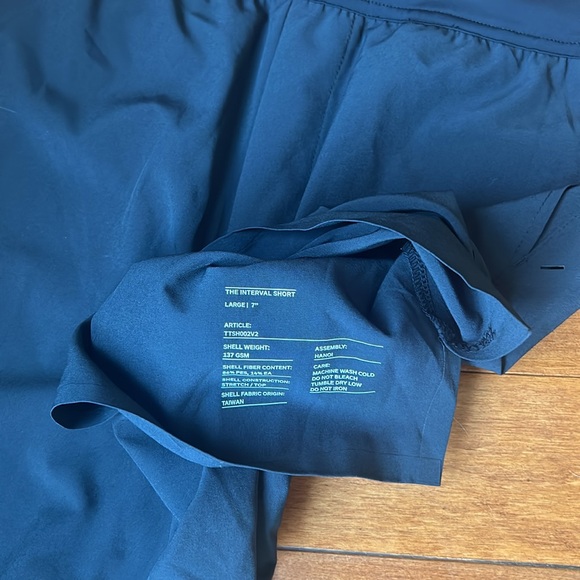 NWOT Ten Thousand Black Interval Short (No Liner) 7" Size Small, Medium & Large - Picture 7 of 7